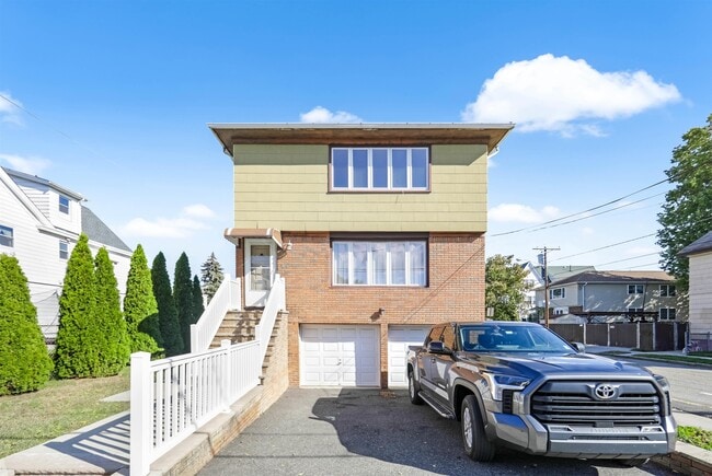 Photo - 80 Wallace St Unidad 2