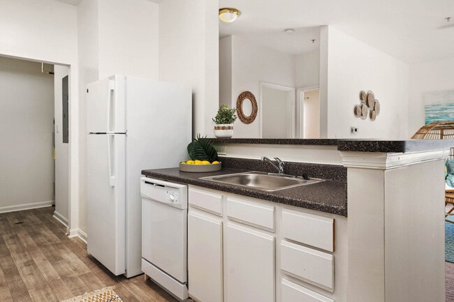 Photo - Marley Manor Luxury Apartment Homes