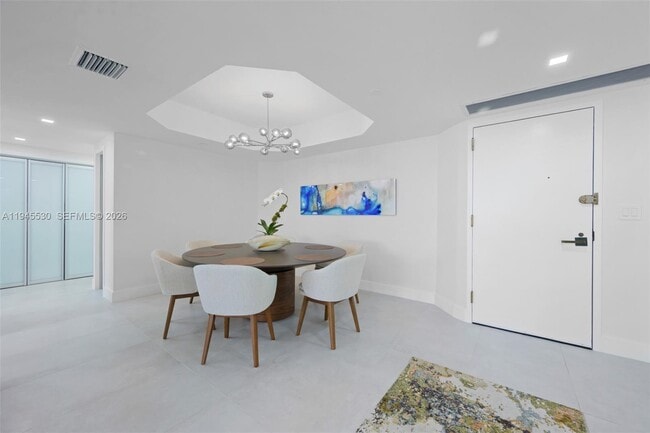 Photo - 20191 E Country Club Dr Unit 2202