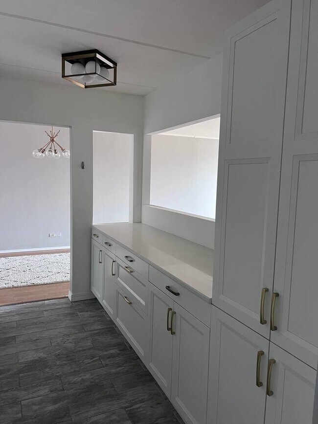 Photo - 1019 N Boxwood Dr