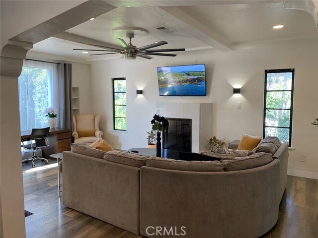 Photo - 1574 N Orange Grove Ave