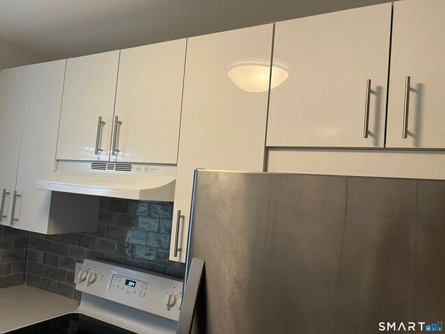Photo - 1120 New Haven Ave Unidad 147