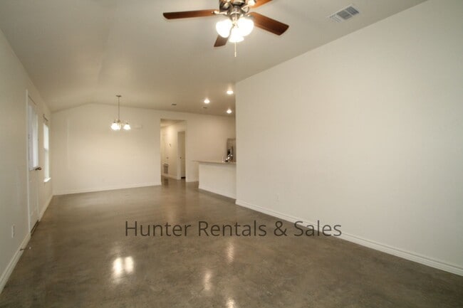 Photo - North Killeen 3-Bed Duplex with Modern Tou...