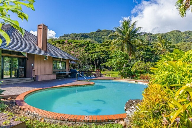 49-51 Kamehameha Hwy