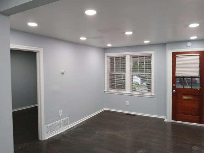 Photo - 8 Mangam St Unit 1