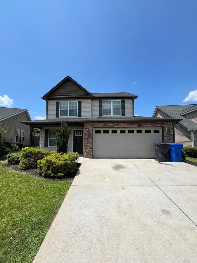 Building Photo - 311 Glenlea Ln