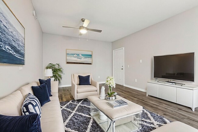 Photo - ARIUM Cypress Lakes