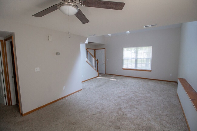 Photo - 1321 Godas Cir