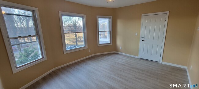 Photo - 600 Norman St