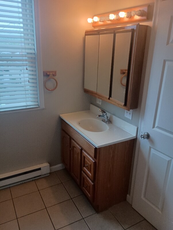 Photo - 730 Main St Unit Apt A