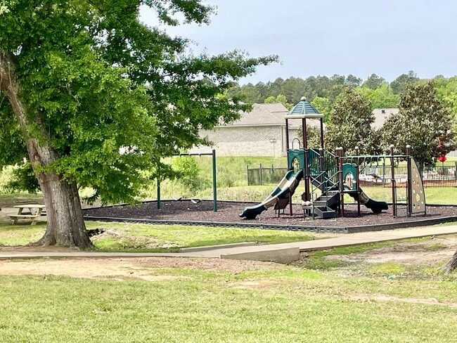 Photo - Beautiful 3/2 + office home for rent next to Brandon High School!