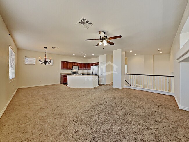 Photo - 4740 Sweeping Glen St