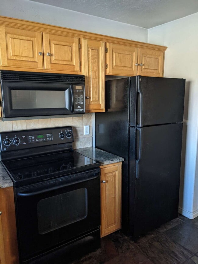 Photo - 3-Bed Townhouse in Saint George with Spacious 1400 Sq Ft Layout " Unit 29