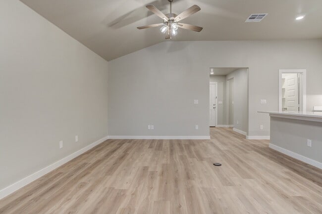 Photo - 4 Bed 2 Bath Home in South Lubbock! Extend...