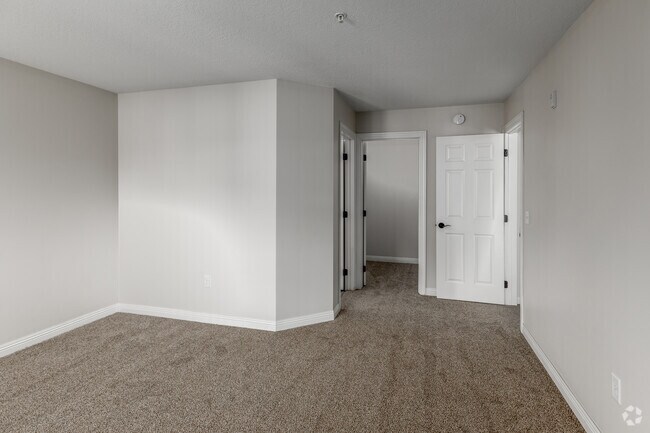 3BR, 2BA - 1,390SF - Primary Bedroom