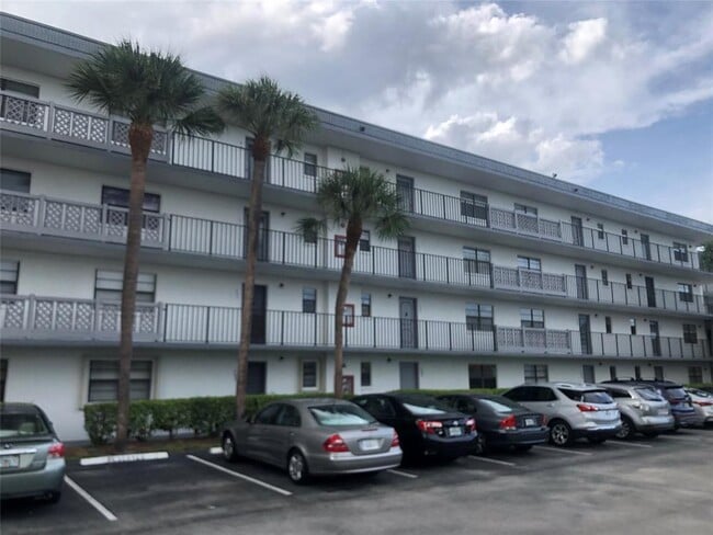 Photo - 9233 SW 8th St Condo Unit 420