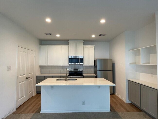 Photo - 112 Kelly St