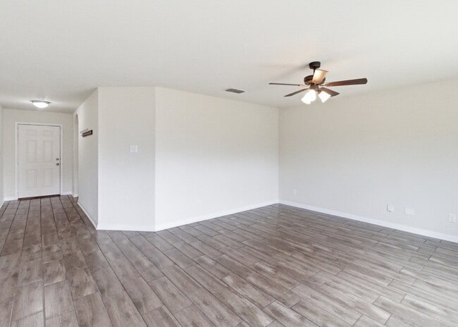 Photo - Charming 3-bedroom, 2-bath home located in the gated community of Southern Hills!