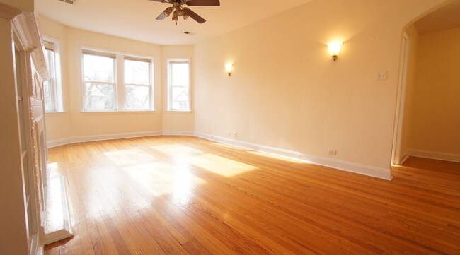 Photo - 3426 W Parker Ave Apartments Unit 3428-2