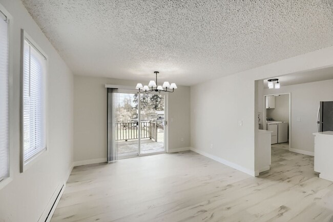 Photo - 14115 Admiralty Way Unit A