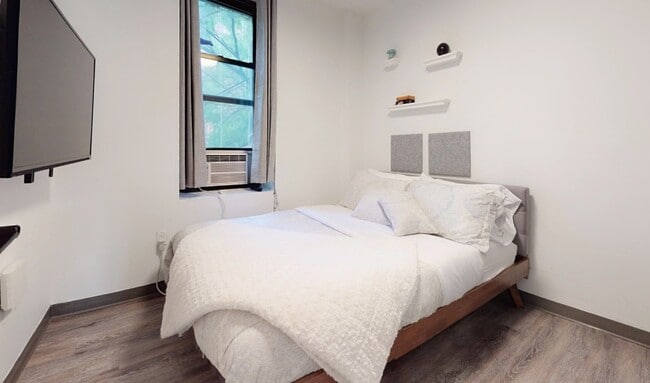 Photo - Short term Furnished Rental in Doorman Building Unit 5J