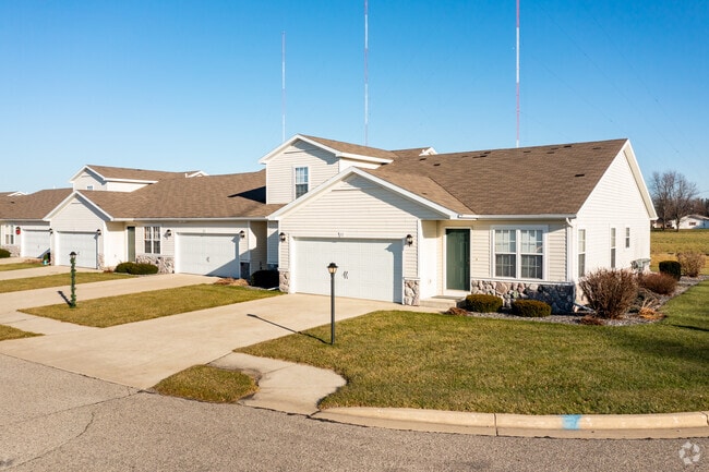 Photo - Woodland Creek Townhomes - Saginaw, MI