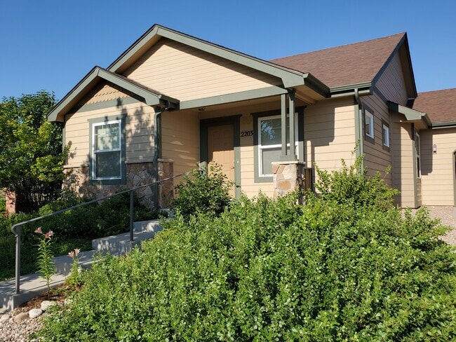 Photo - 2203 Marshfield Ln Townhome