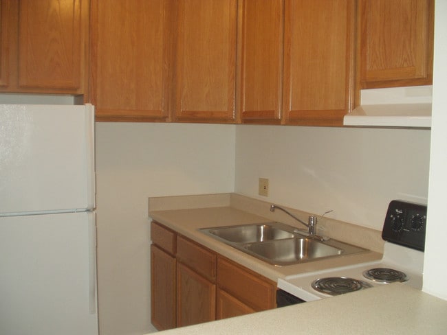 Butterfield Trails Apartments