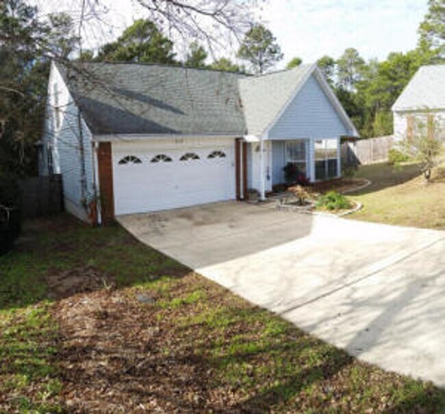 Photo - 818 Sparkleberry Cove Niceville, FL 32578
