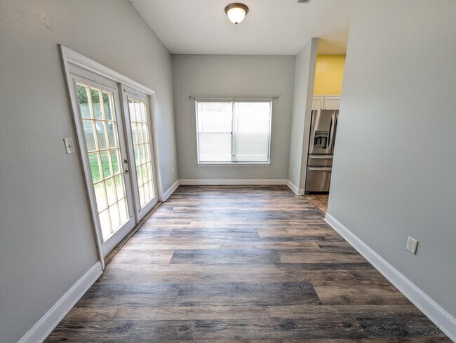 Photo - 2236 Prytania Cir