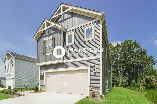 Photo - 3 Bedroom Pet-Friendly Home in Charlotte, ...