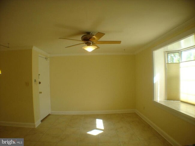 Photo - 806 S Arlington Mill Dr Unit 103