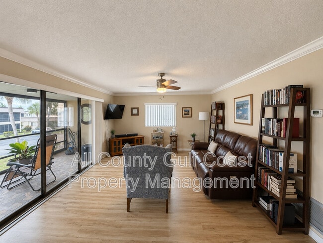 Photo - 1737 Bonitas Cir