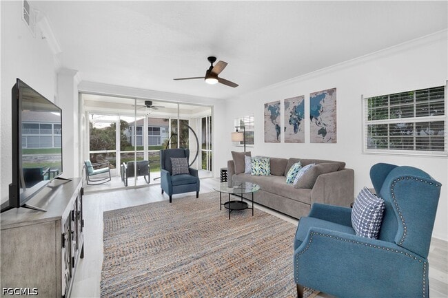 Building Photo - 6800 Satinleaf Rd S Unit 104