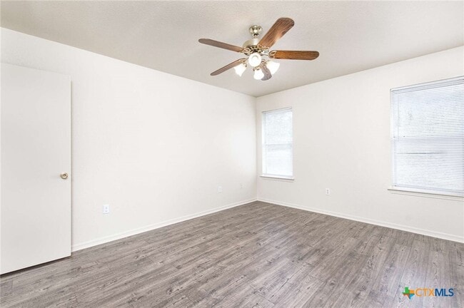 Photo - 1306 Elke Cir