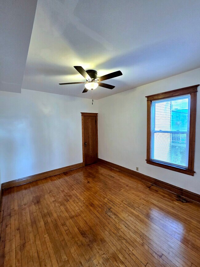 Photo - Springfield2 Unit 2