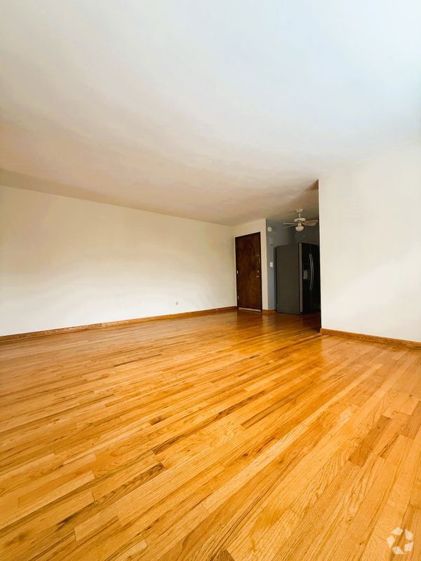 Building Photo - 511 Franklin Ave Rental