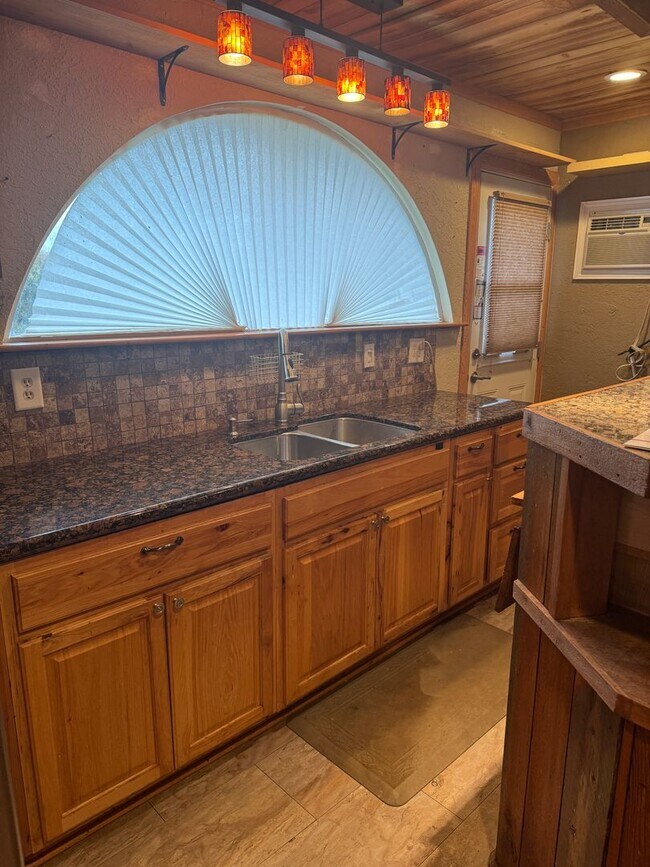 Photo - 29866 Carol Ave Unidad B