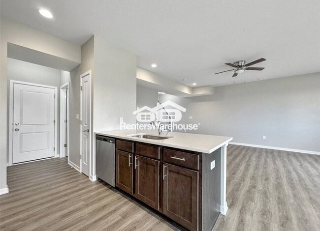 Photo - 7000 Lake Ridge Ave
