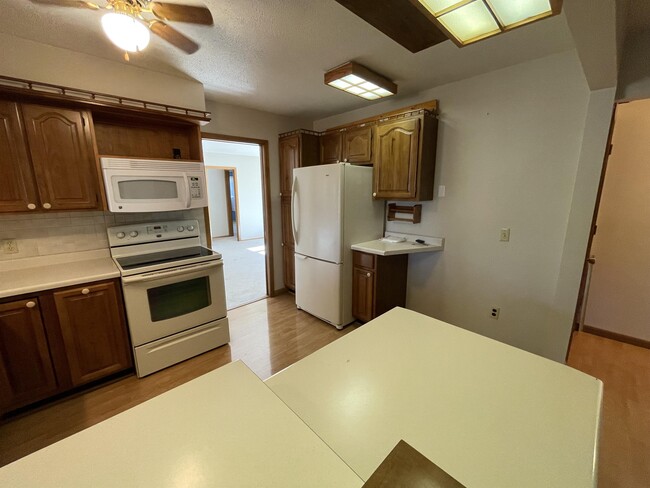 Photo - 1608 Mitchell Dr