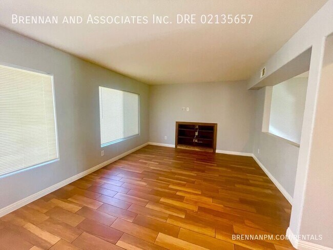 Photo - 1533 Applegate St