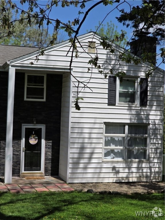 Building Photo - 869 Hillside Dr Rental