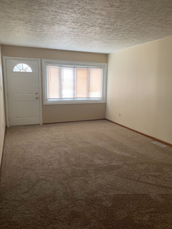 Photo - 4150 Westmont Dr