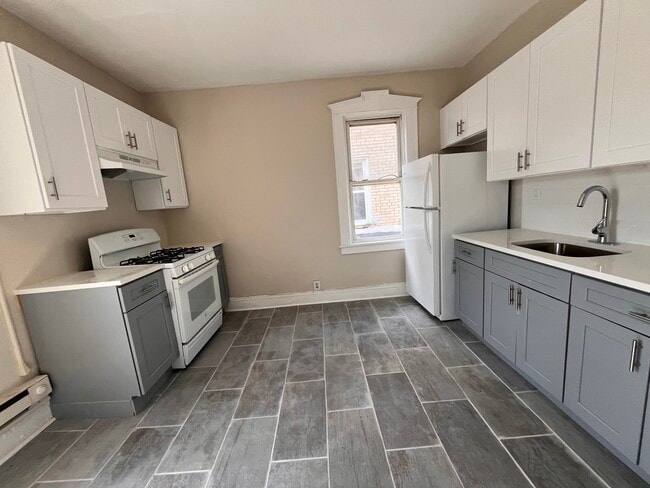 Building Photo - 3 Larson Ct Unit 6 Rental