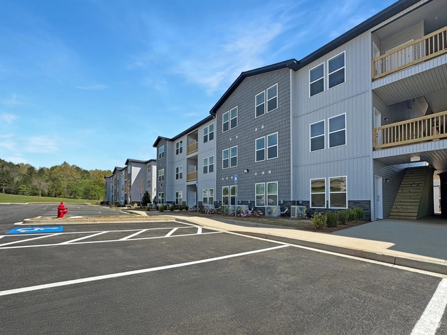 Building Photo - The Platform at Osigian Way Rental