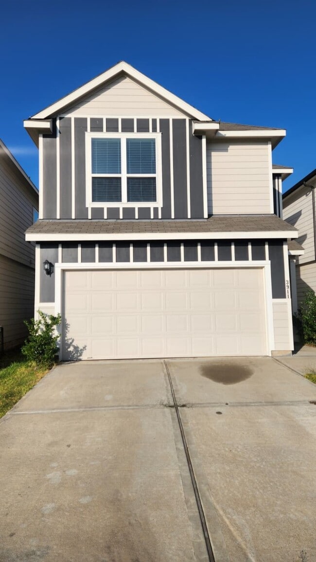 Building Photo - 3911 Faletti Dr