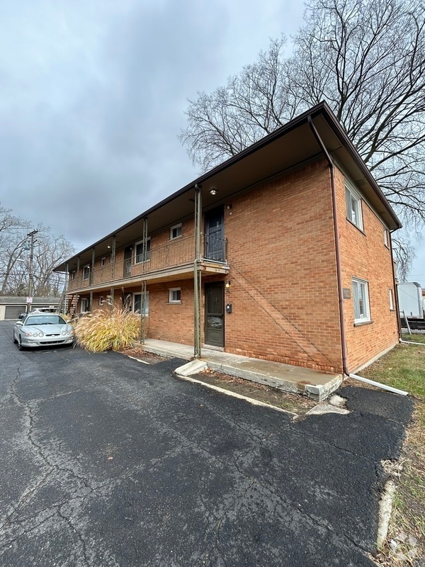 Building Photo - 1922 Goddard Rd Rental