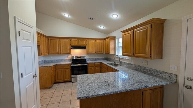 Photo - 3362 Brian St