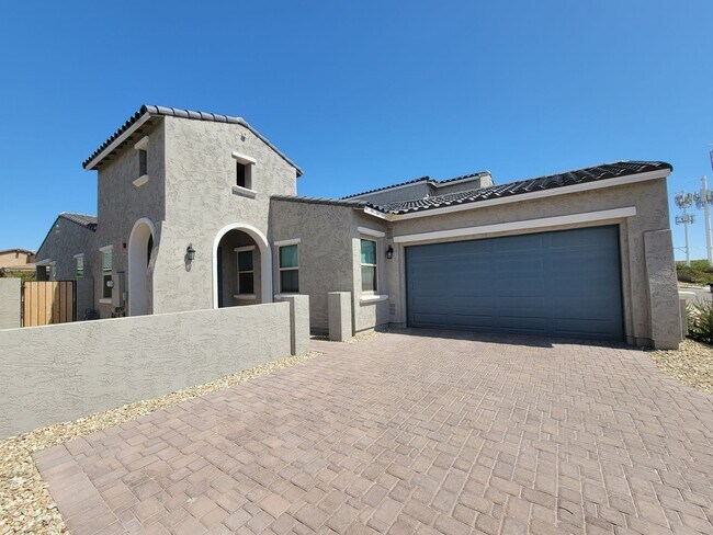 Just a year old in highly sought after GAT... - Just a year old in highly sought after GAT... Casa