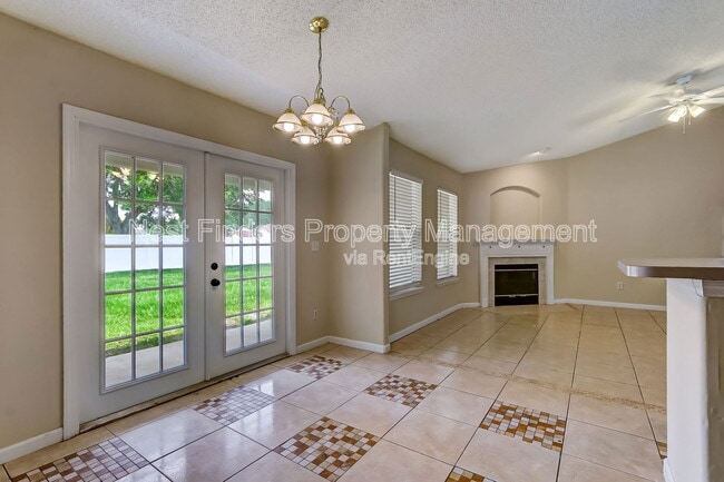 Building Photo - 9703 Cedar Ridge Dr W Rental